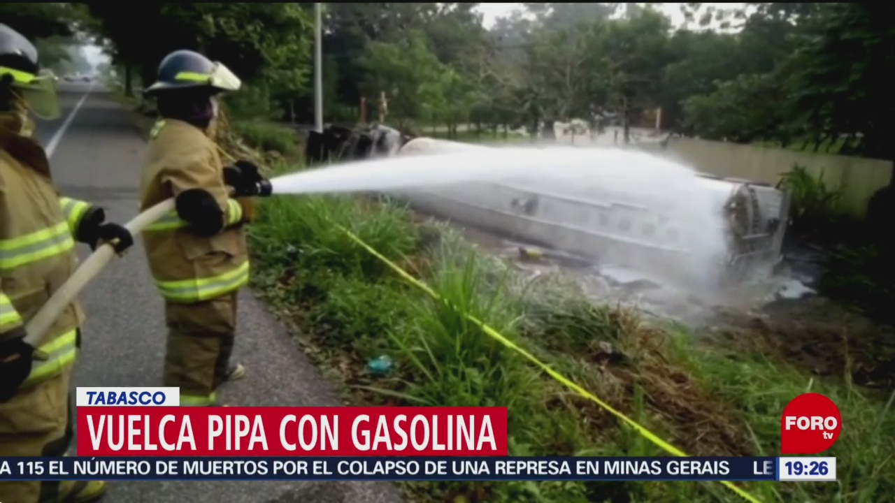 FOTO: Vuelca pipa con gasolina en Tabasco, 2 febrero 2019