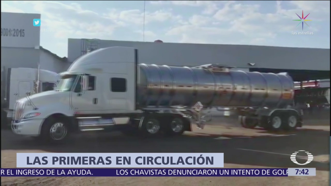 Foto: Ya circulan 50 nuevas pipas para distribuir gasolina en México