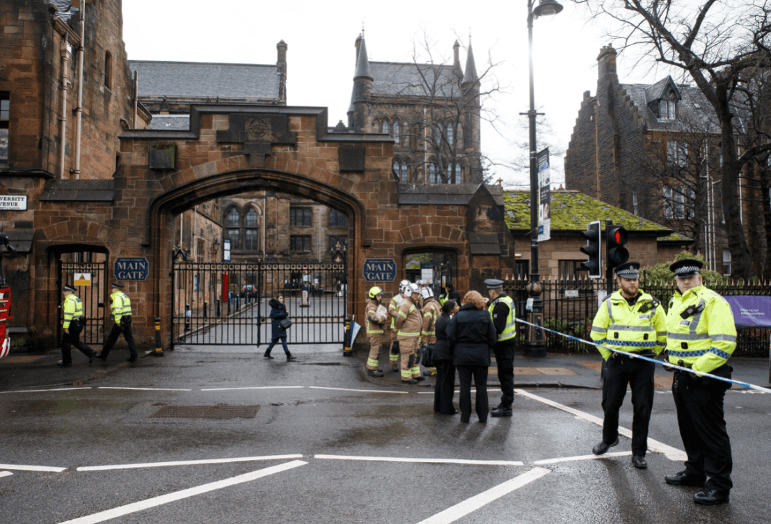Foto: Alerta en Universidad de Glasgow por paquetes sospechosos, 6 de marzo de 2019, Escocia