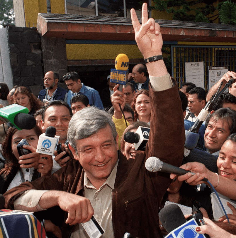Foto: Andrés Manuel López Obrador, 2 de julio de 2000, Ciudad de México