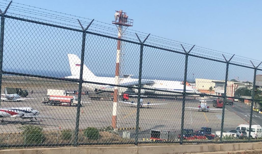 Foto: Aviones militares rusos aterrizan en el principal aeropuerto de Venezuela, 24 marzo 2019
