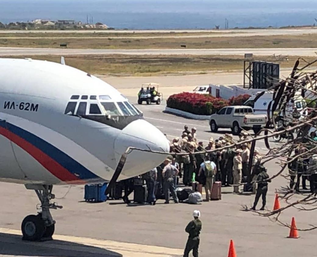 Foto: Aviones militares rusos aterrizan en el principal aeropuerto de Venezuela, 24 marzo 2019