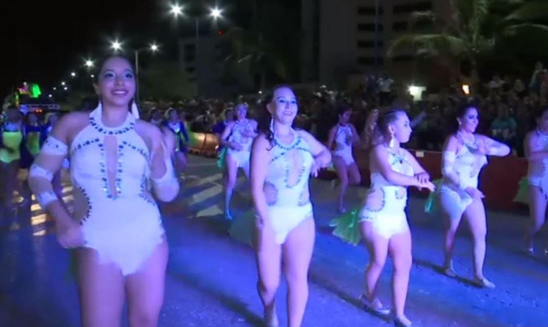 Realizan primer paseo del Carnaval de Carmen, Campeche 2019
