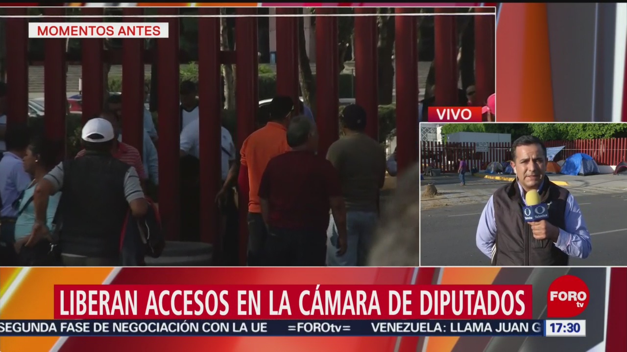 Foto: CNTE permite salida de personas retenidas en San Lázaro