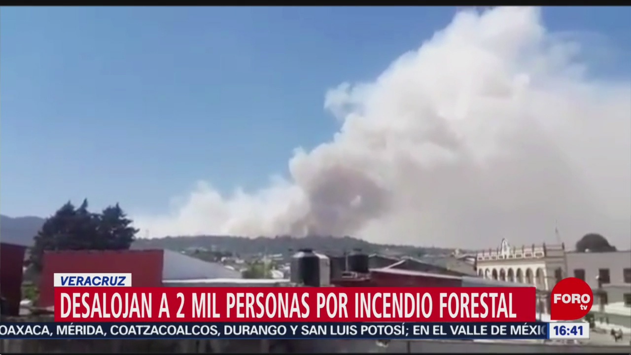 Foto: Desalojan a 2 mil personas por incendio forestal en Veracruz