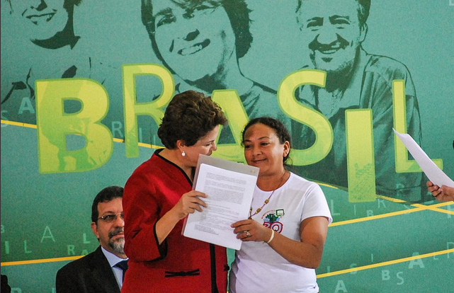Denuncian asesinato de líder de movimiento social en Brasil