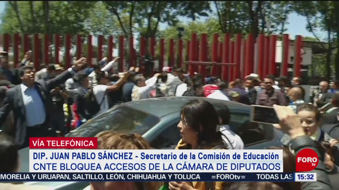 Foto: Diputados quedan atrapados en San Lázaro por bloqueo de la CNTE