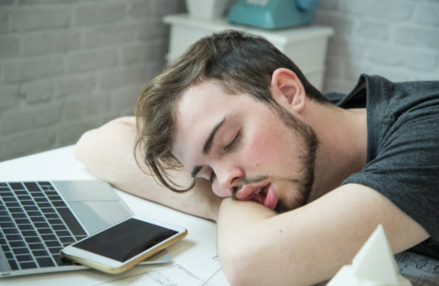 Cómo lograr la siesta perfecta y mejorar tu salud