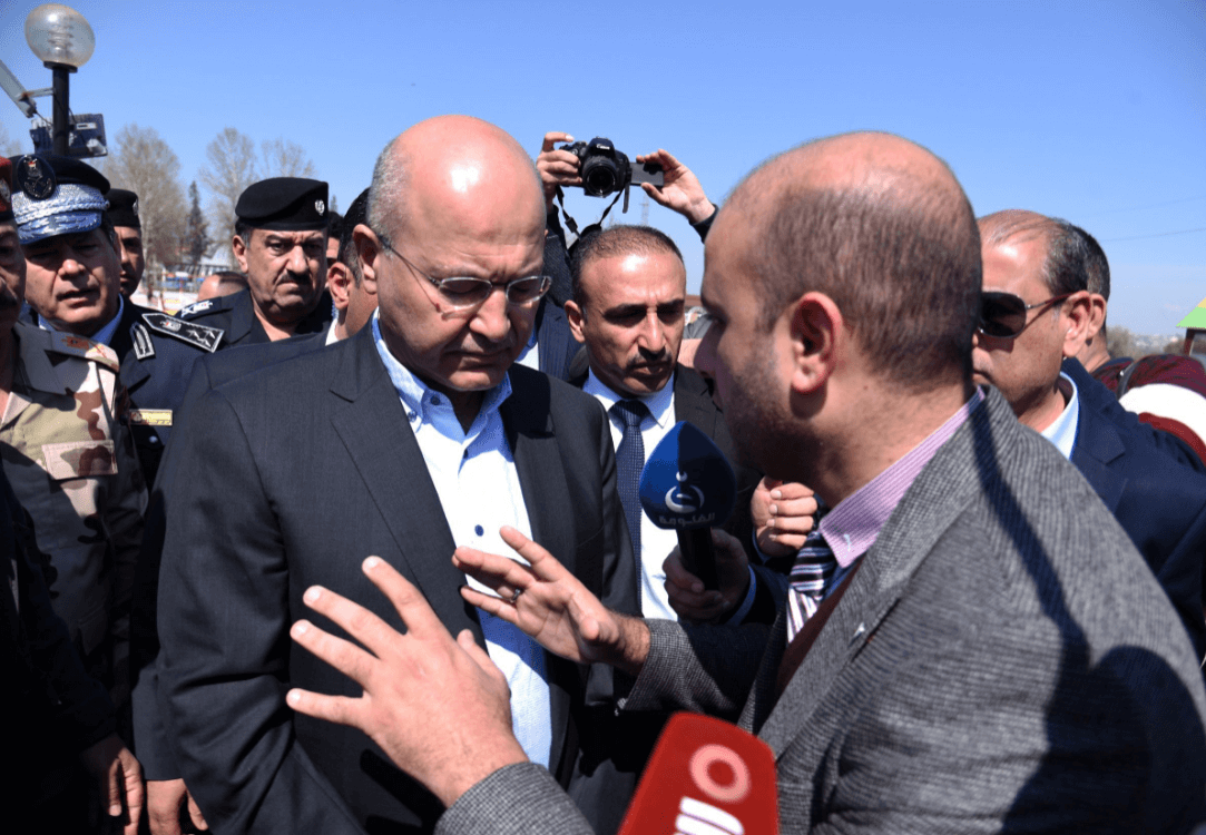 Foto: El presidente iraquí es increpado al visitar zona de naufragio, 22 de marzo de 2019, Irak