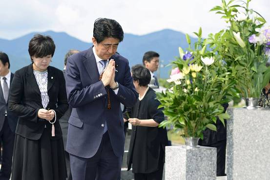 El primer ministro de Japón, Shinzo Abe, visitió Canadá en 2011, donde se disculpó con el país norteamericano por el maltrato a prisioneros durante la Segunda Guerra Mundial (Reuters)
