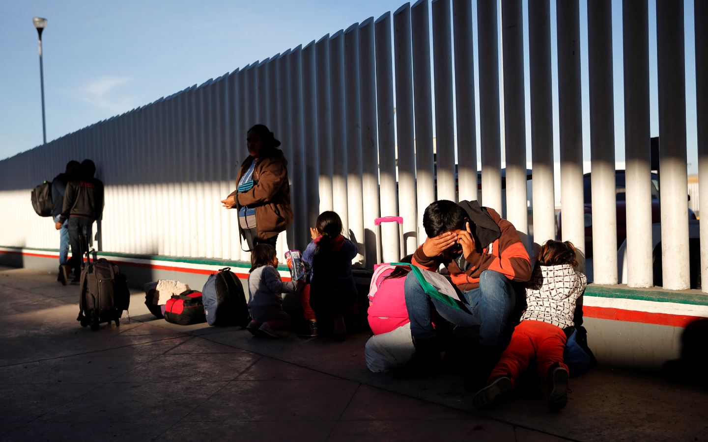 EU abre nuevo puesto de devolución de migrantes; México rechaza la medida