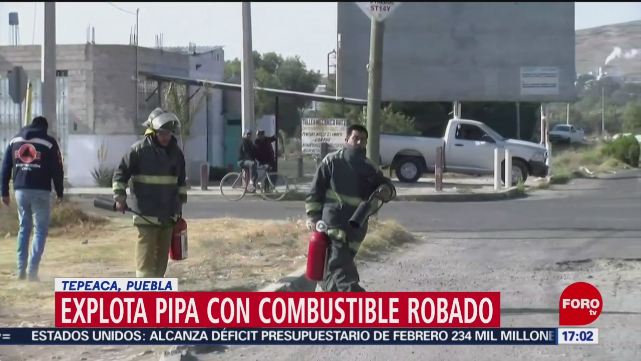 Foto: Explota pipa con combustible y provoca incendio en Puebla