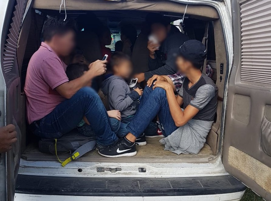 Foto: Agentes de la Policía Federal (PF) rescataron a un grupo de migrantes hondureños en Tamaulipas. El 28 de marzo de 2019