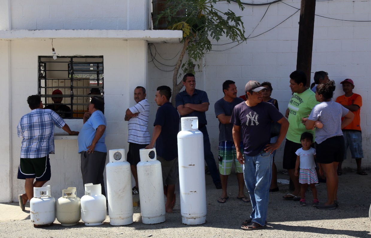 Foto: El cierre de gaseras en Acapulco ha causado inconformidad entre consumidores, marzo 16 de 2019 (Cuartoscuro)