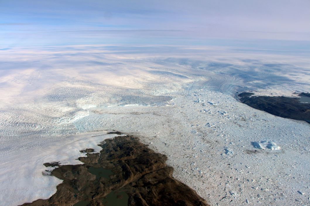 Glaciar de Groenlandia crece de nuevo tras derretimiento, revela NASA