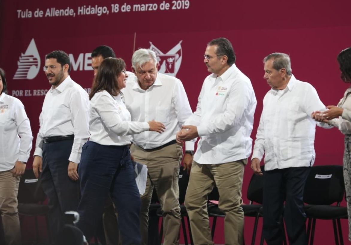 : La secretaria de Energía, Rocío Nahle, con el presidente López Obrador conmemoran el 81 aniversario de la Expropiación petrolera, marzo 18 de 2019 (Twitter: @rocionahle)
