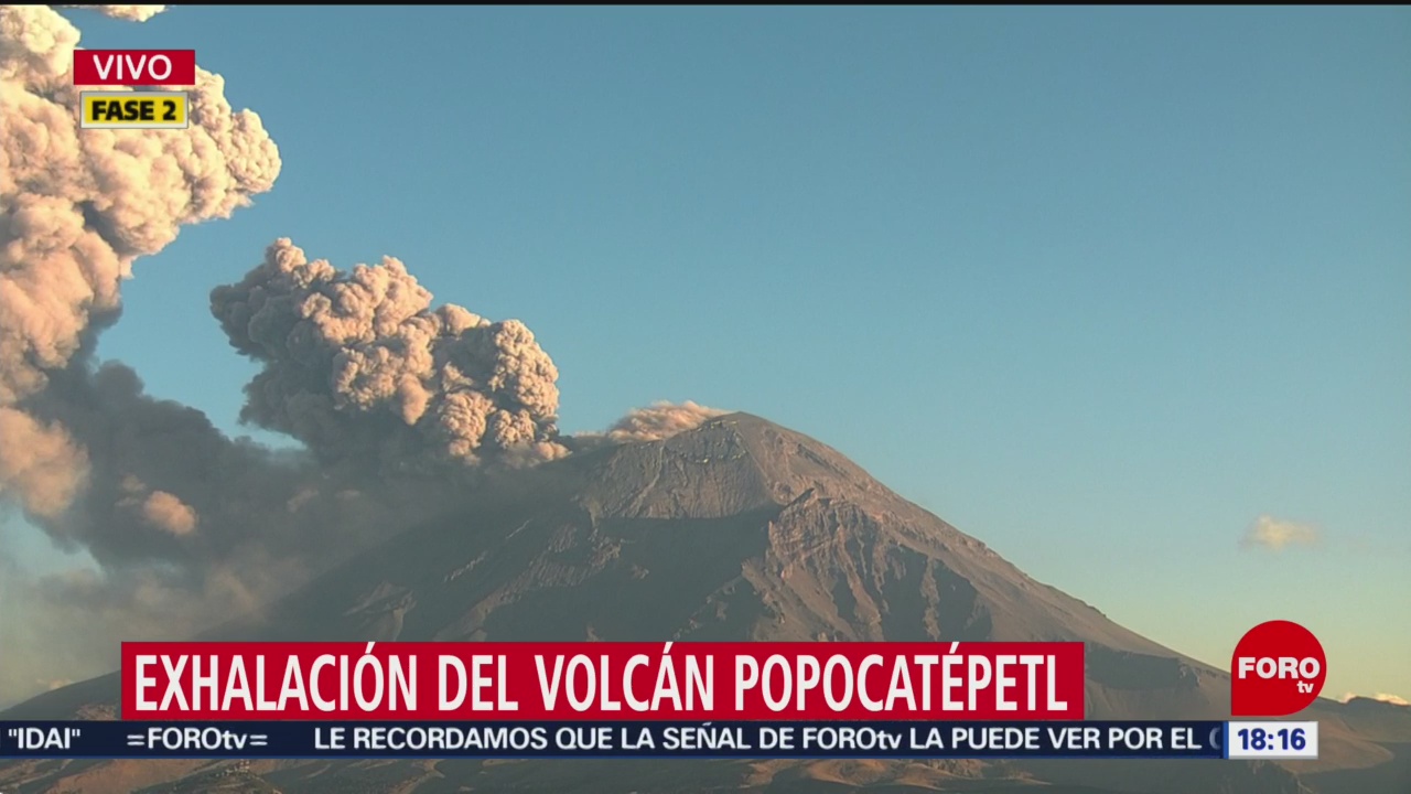 Foto: Popocatépetl emite exhalación de vapor y cenizas