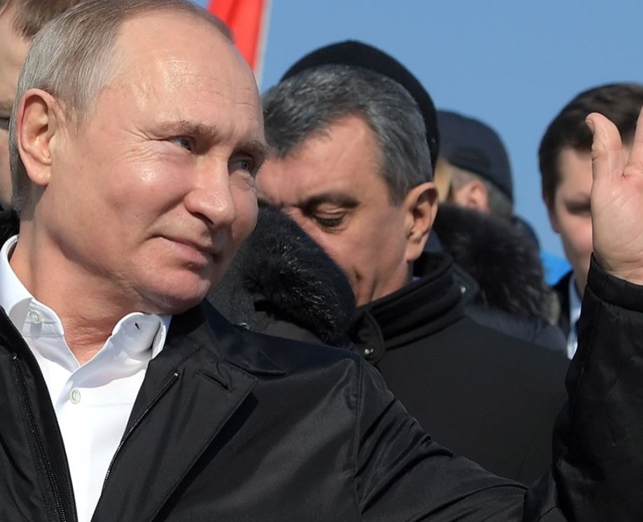 Putin exhorta a proteger mejor la información relacionada con armas nuevas