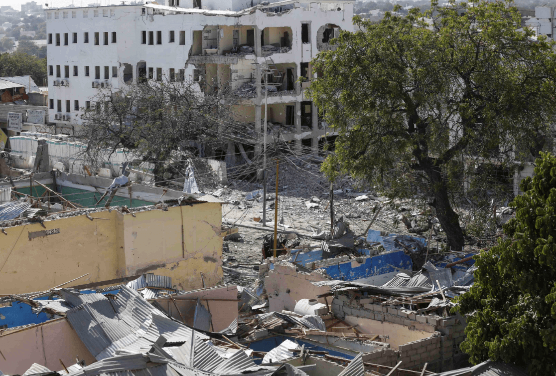 Foto: Daños por atentado contra un hotel en Mogadiscio., 1 de marzo de 2019, Somalia