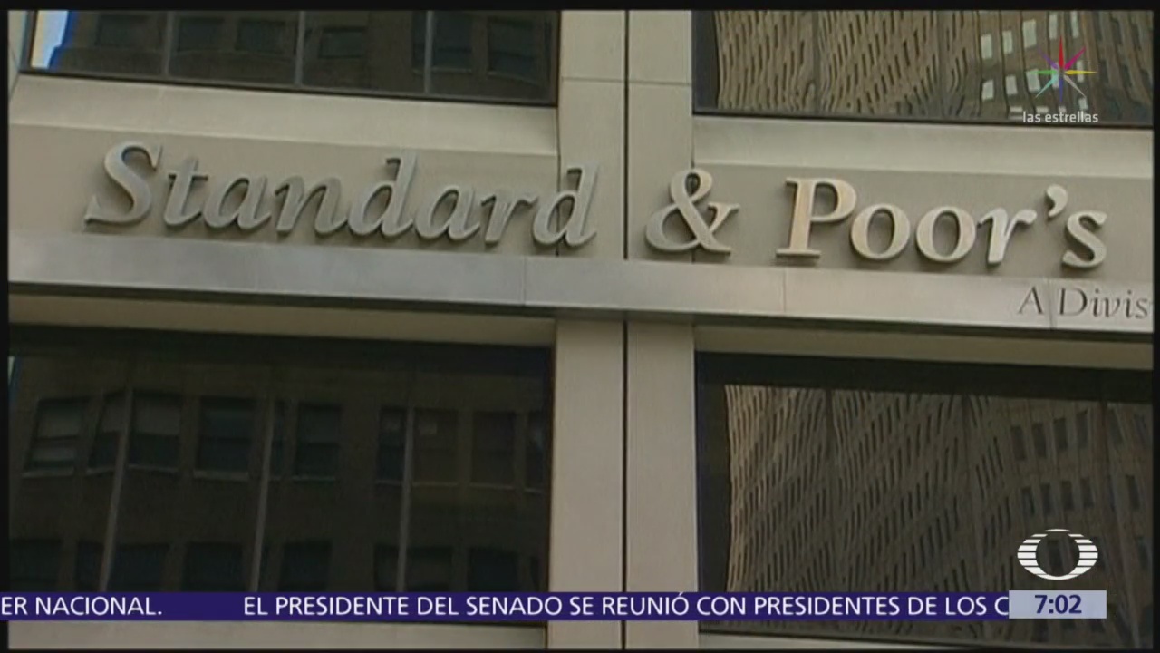 Standard and Poor's pone en perspectiva negativa calificaciones de Pemex