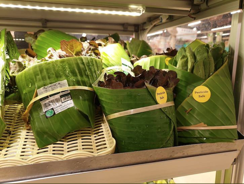 Foto Supermercado usa hojas de plátano en lugar de bolsas de plástico 28 marzo 2019