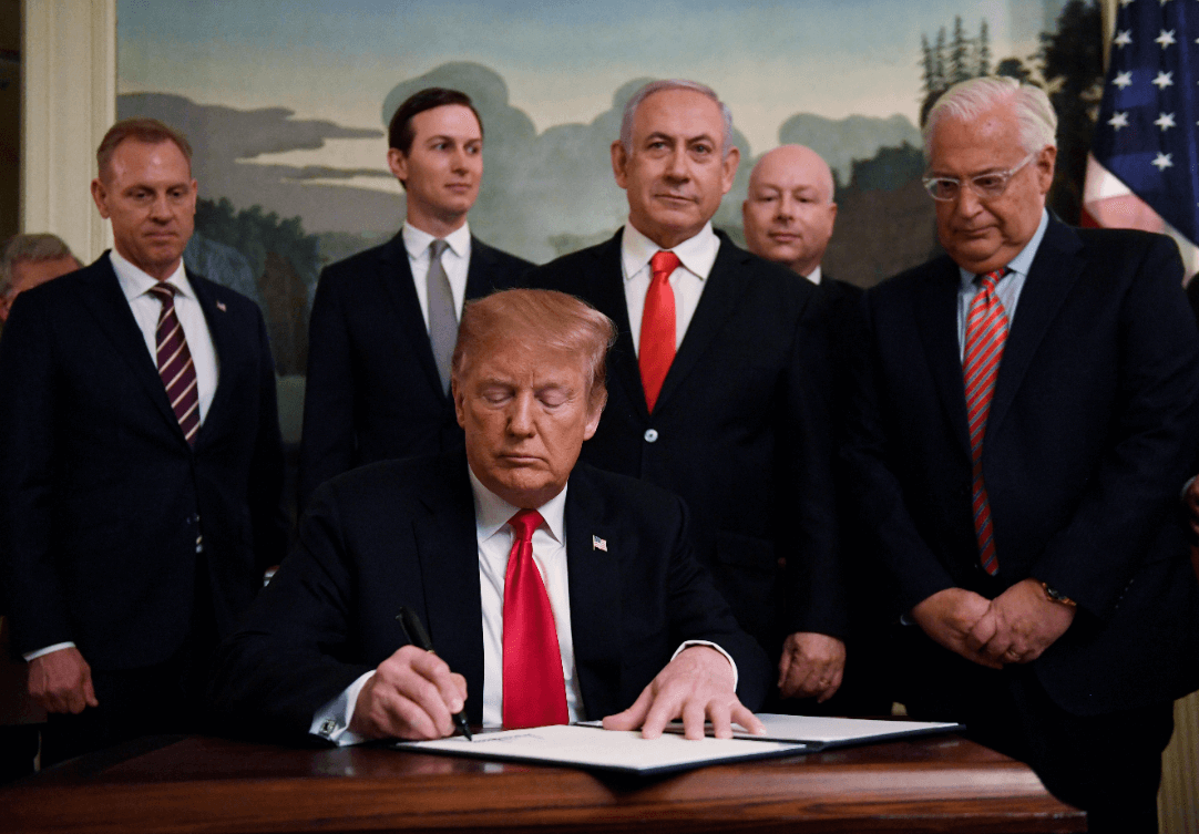 Foto: Trump firma decreto que reconoce soberanía de Israel sobre Altos del Golán, 25 de marzo de 2019, Washington