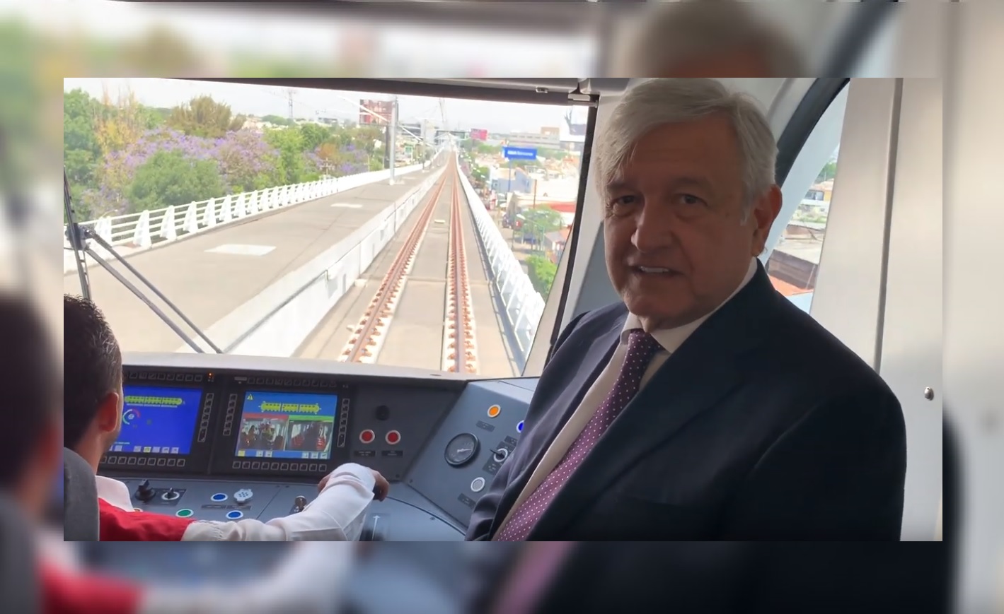 Foto:El presidente de México, Andrés Manuel López Obrador, supervisó la Línea 3 el Metro de Guadalajara, 5 abril 2019