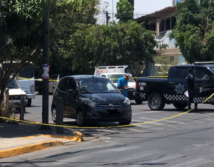 Atacan a balazos a comandante de Policía de Guadalajara