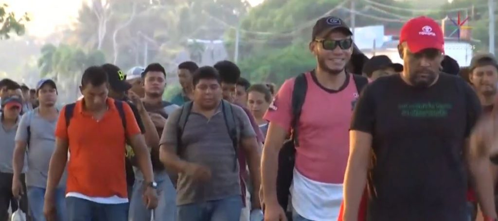 Foto Avanza caravana de migrantes a Huixtla, Chiapas 15 abril 2019