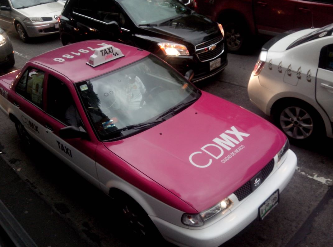 Estos son los nuevos requerimientos para taxistas en CDMX