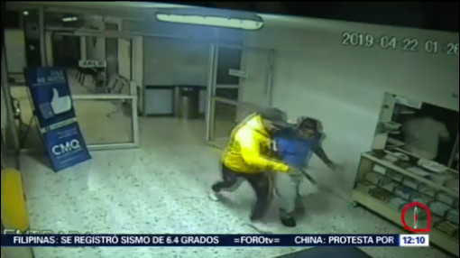 Comando armado asalta hospital privado en León, Guanajuato