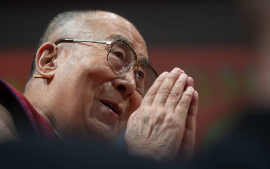 Dalai Lama sale del hospital