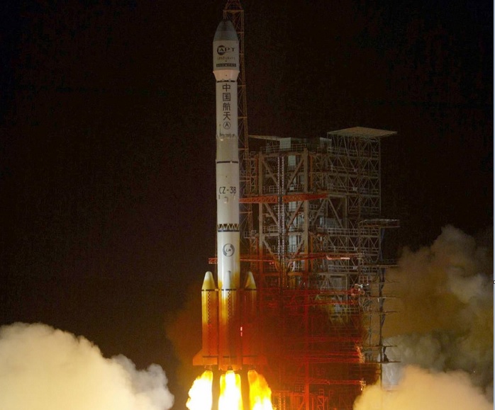 China usa satélites fabricados por EEUU para control interno y militar