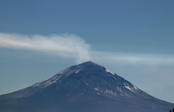 Actividad del Popocatépetl es provocada por alta temperatura del cráter: Cenapred