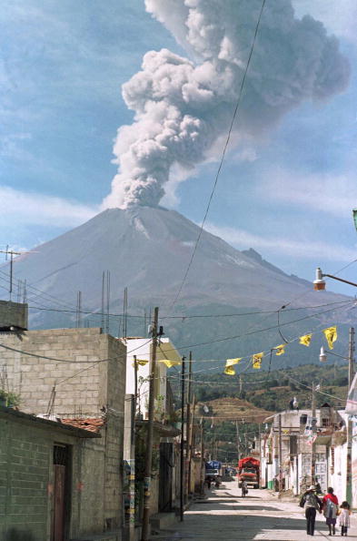 Volcán Popocatépetl incrementa su actividad