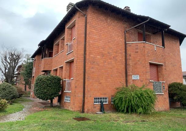 La casa de Genovese, ubicada en un barrio residencial de Como, Italia, donde ocurrieron los hechos a las 7 de la mañana este miércoles (Varese News)