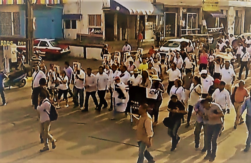 Minatitlán: Marchan y exigen justicia tras la masacre