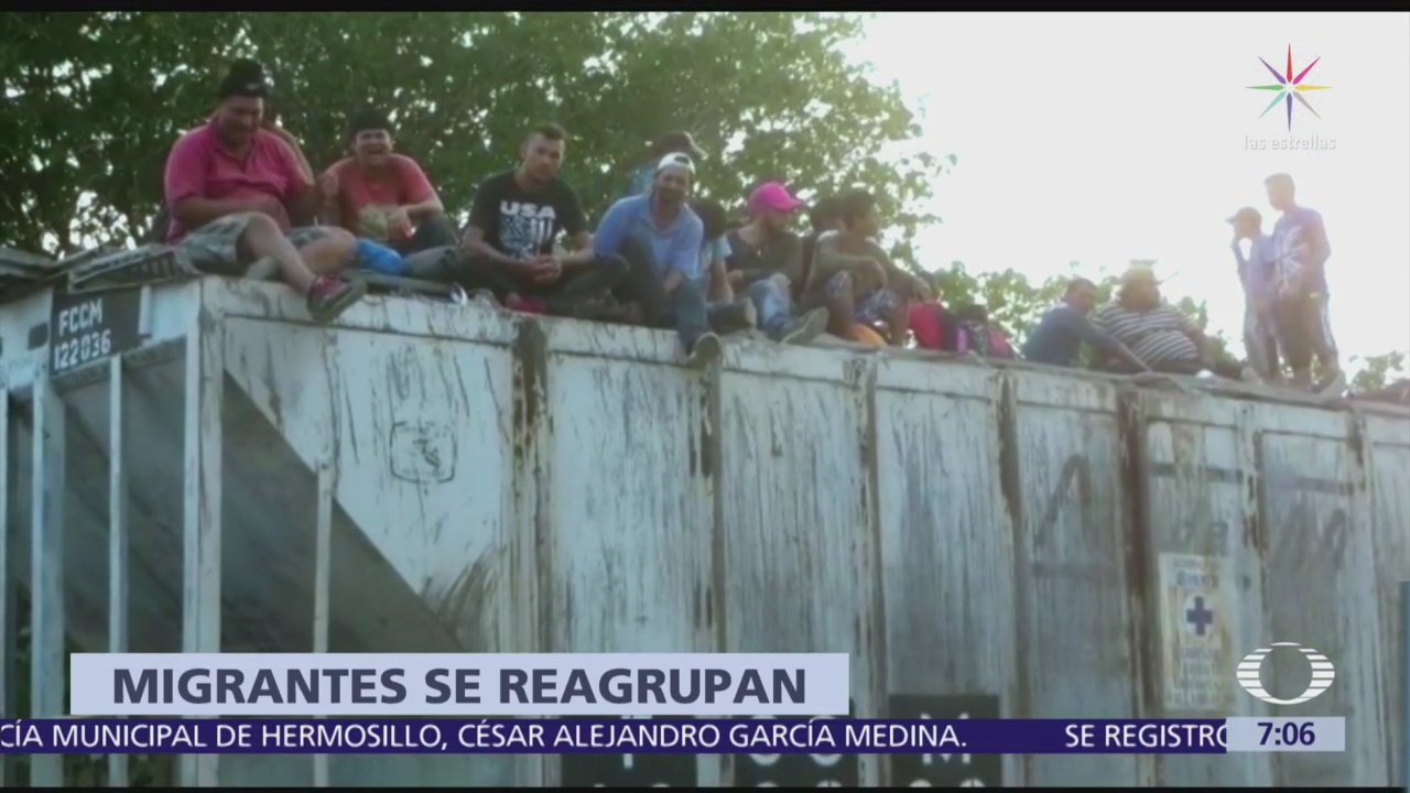 Migrantes abordan 'La Bestia' para salir de Chiapas