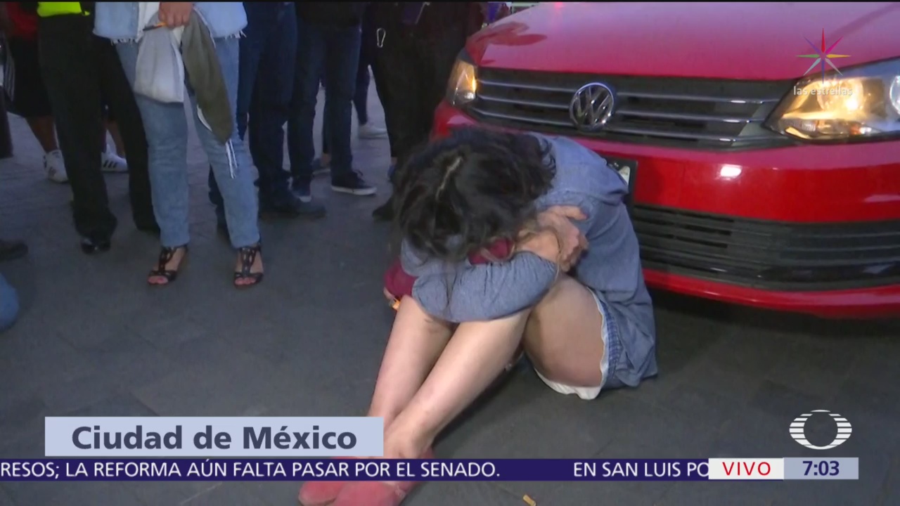 Mujer trata de ingresar a Palacio Nacional con su auto