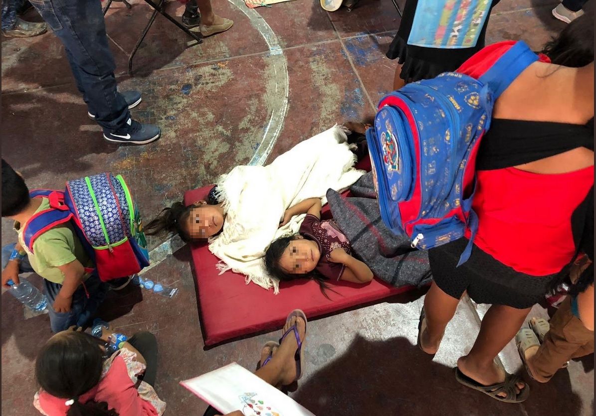 Foto: niños intoxicados en Guerrero, 30 de abril 2019. Twitter @HectorAstudillo