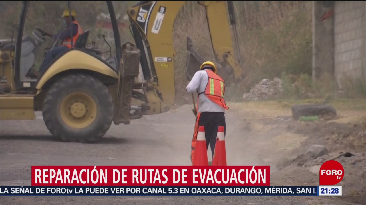 Foto: Reparan rutas de evacuación en comunidades cercanas al Popocatépetl