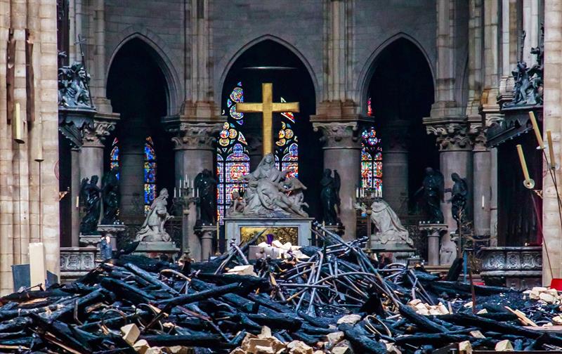Restauración de Notre Dame llevará mucho tiempo, afirman analistas