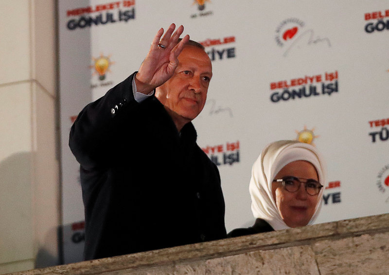 Erdogan da por ganadas las elecciones locales turcas