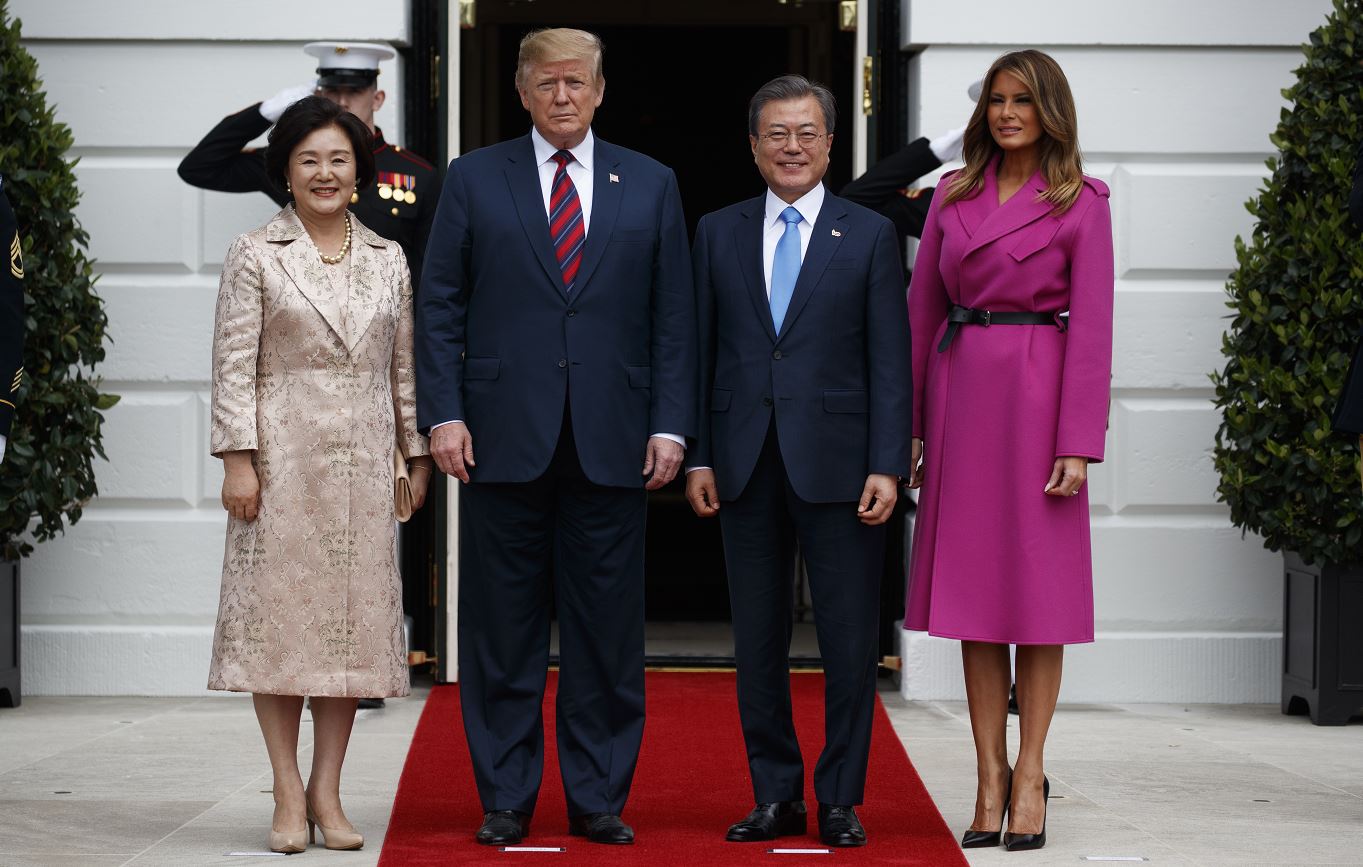 Foto: El presidente Donald Trump se reúne con el líder de Corea del Sur, Moon Jae-in, en la Casa Blanca, 11 abril 2019