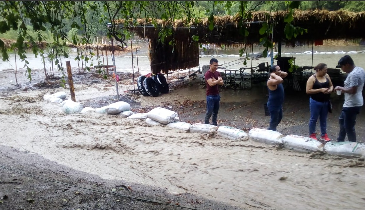 Alistan albergues temporales ante temporada de huracanes en Chiapas