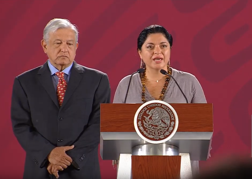 Foto: Andrés Manuel López Obrador y Alejandra Frausto Guerrero, 22 de mayo de 2019, Ciudad de México