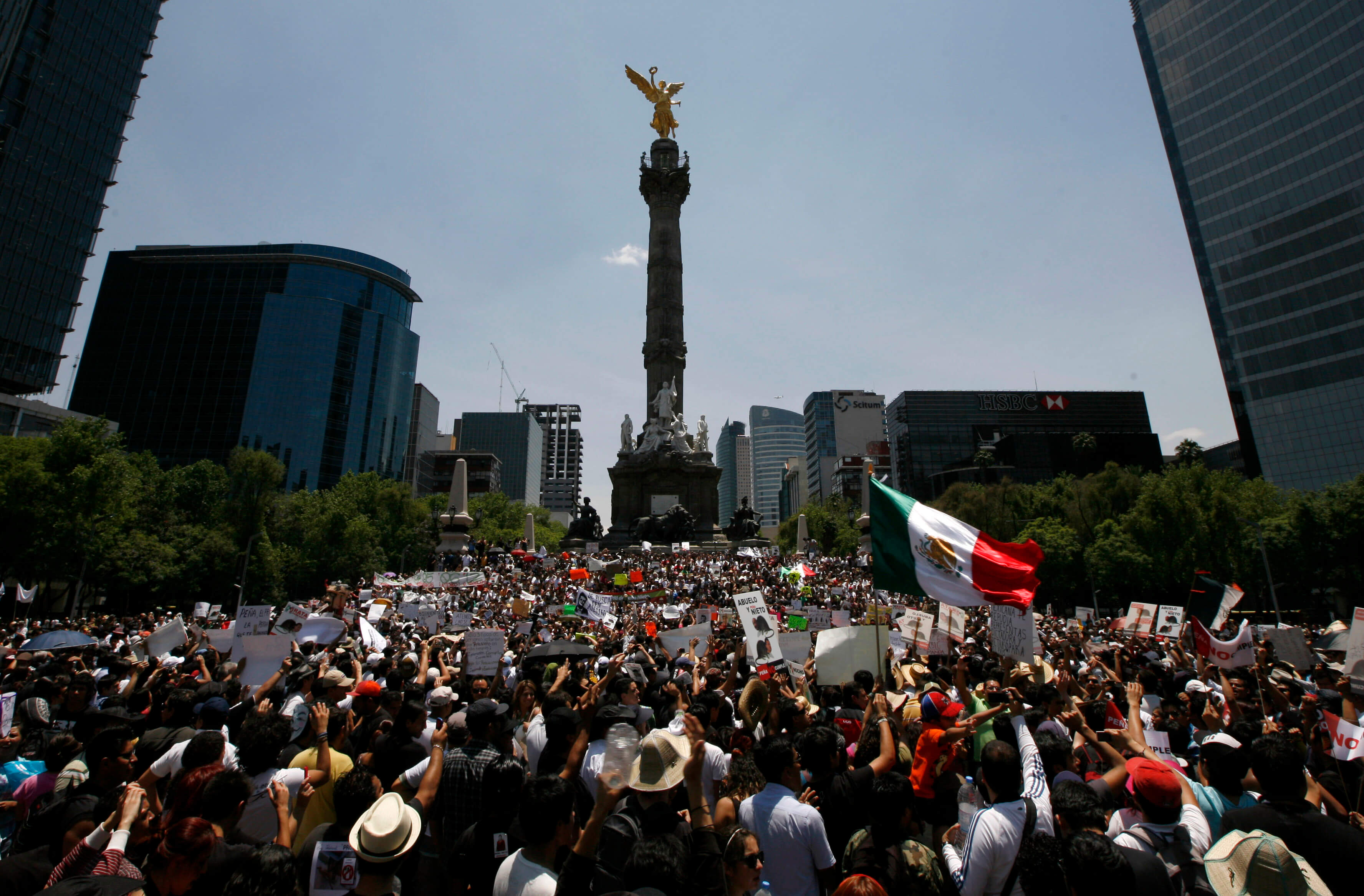 Foto México tiene 124.9 millones de personas; un país joven que envejece 19 mayo 2012