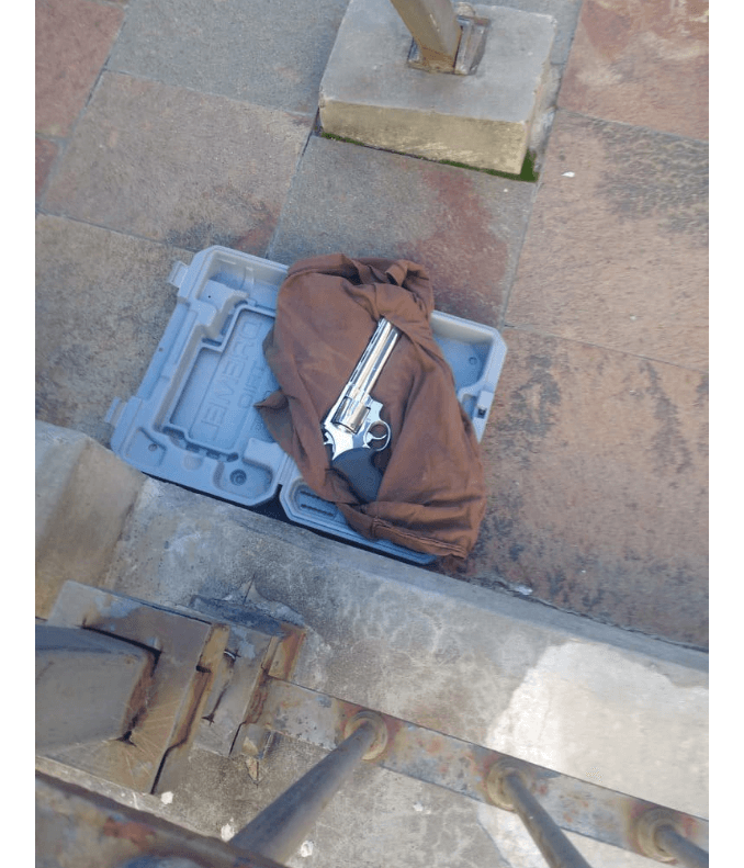 Foto: Arma con la que un hombre intentó ingresar a la Casa Rosada, 13 de mayo de 2019, Buenos Aires 