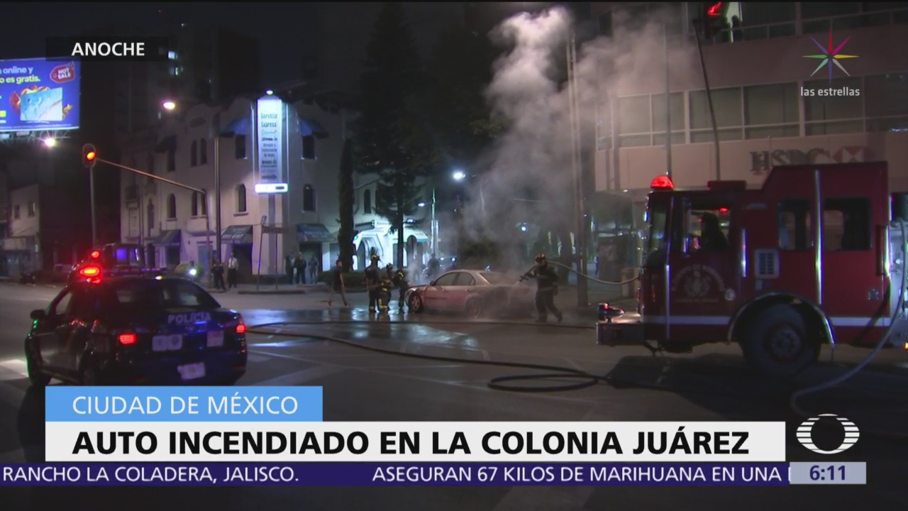 Auto se incendia en la colonia Juárez, CDMX
