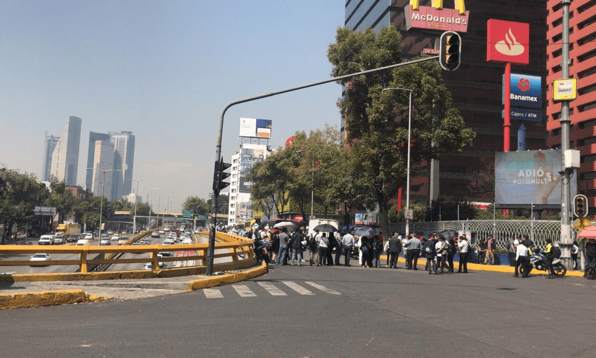 Foto: Bloquean lateral del Circuito Interior, 22 de mayo de 2019, Ciudad de México